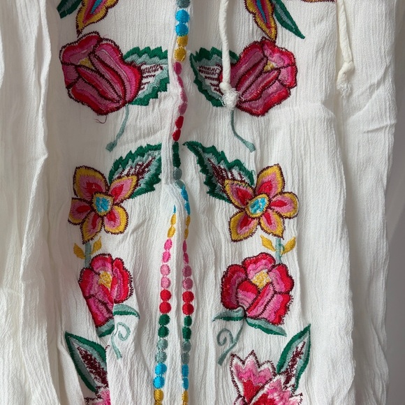 White Maxi Dress with Colorful Embroidery - Picture 5 of 9